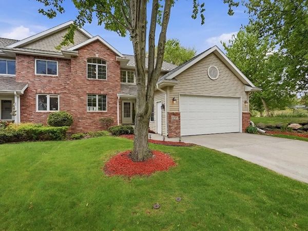 1207 Parkview Street, Cottage Grove, WI 53527