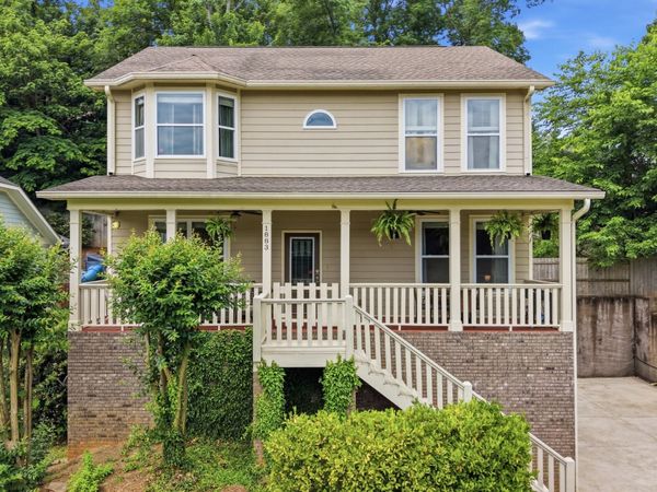 1883 Knickerbocker Avenue , Chattanooga, TN 37405