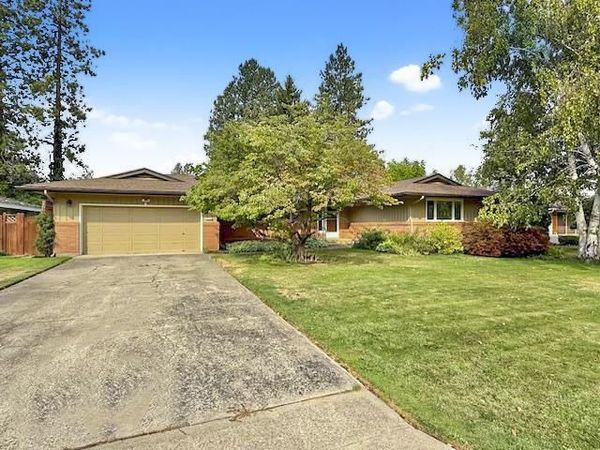 4222 S Madelia St, Spokane, WA 99203