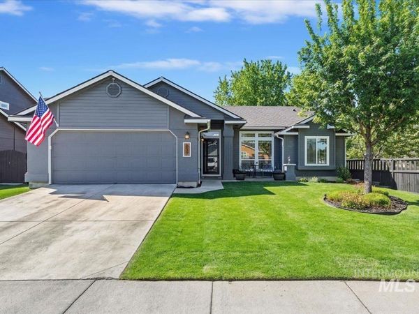 637 E Willow Brook Dr., Meridian, ID 83646