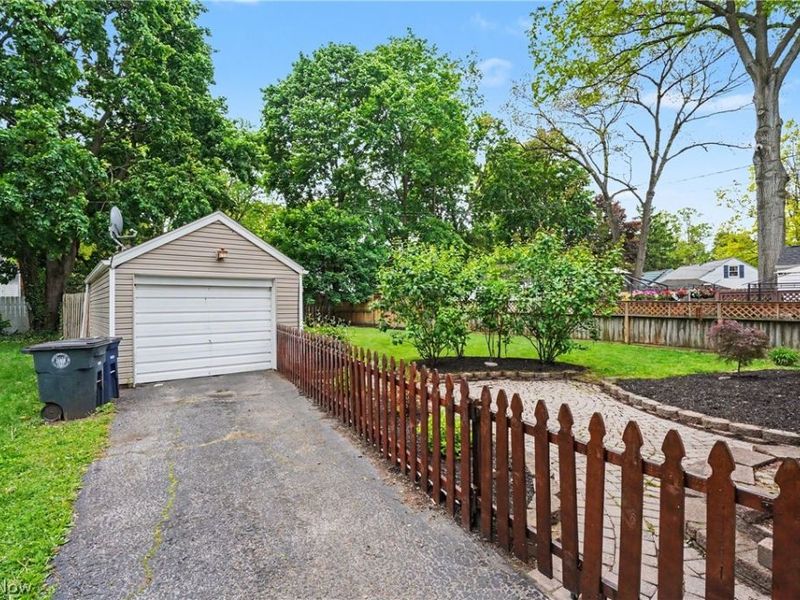 131 Sheldon Drive , Akron, OH 44313 Photo 26