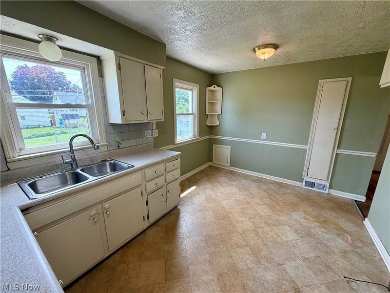 1528 34th Street NE, Canton, OH 44714 Photo 15