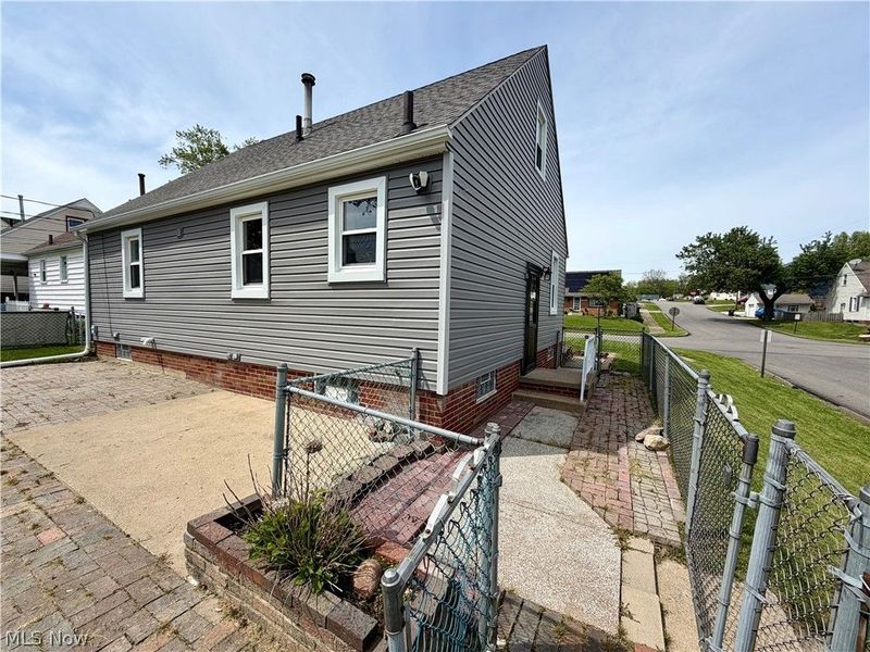1528 34th Street NE, Canton, OH 44714 Photo 42