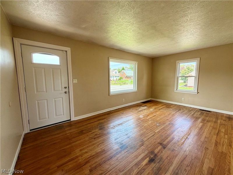 1528 34th Street NE, Canton, OH 44714 Photo 7
