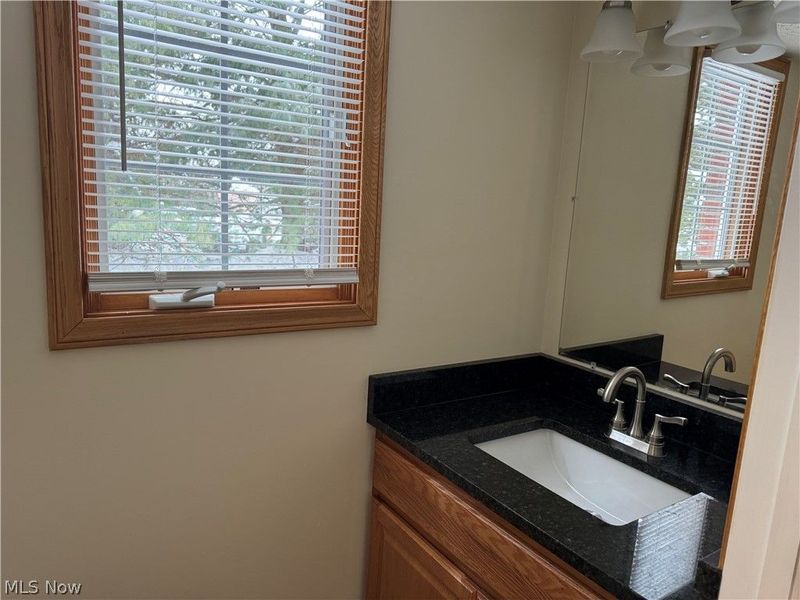 1390 Reimer Road, Unit B, Wadsworth, OH 44281 Photo 13