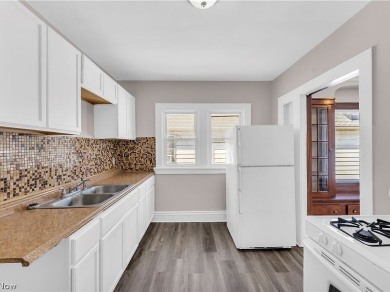 10602 Langton Avenue, Unit 2/UP, Garfield Heights, OH 44125 Photo 10