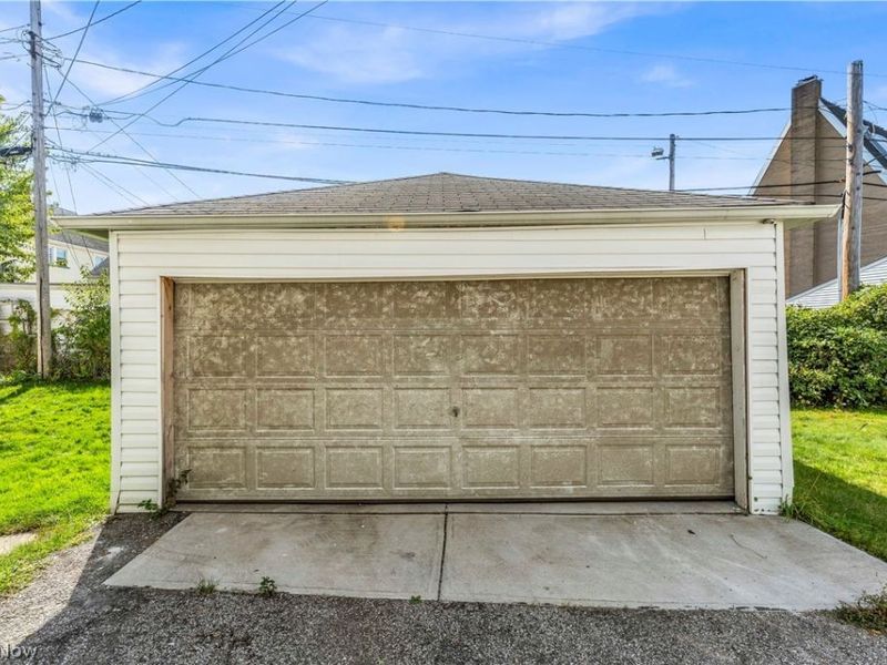 10602 Langton Avenue, Unit 2/UP, Garfield Heights, OH 44125 Photo 22
