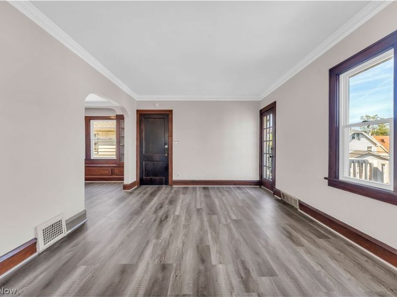 10602 Langton Avenue, Unit 2/UP, Garfield Heights, OH 44125 Photo 6