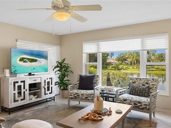 84 Georgetown BLVD, Unit 84, NAPLES, FL 34112