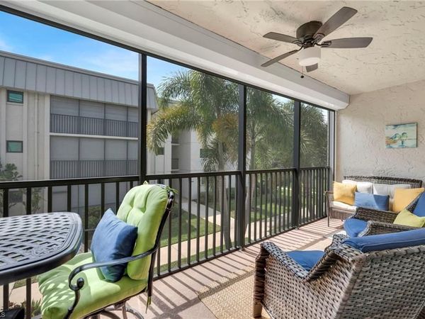 788 Park Shore DR , Unit D26, NAPLES, FL 34103