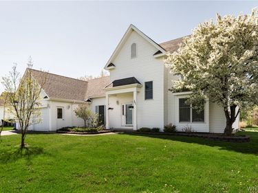 381 Old Country Road, Rochester, NY 14612