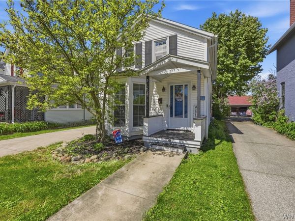 27 Church Street, Lancaster, NY 14086