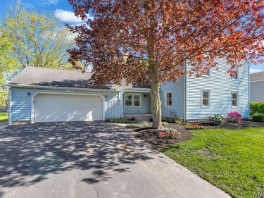 9630 High Street, Clarence Center, NY 14032