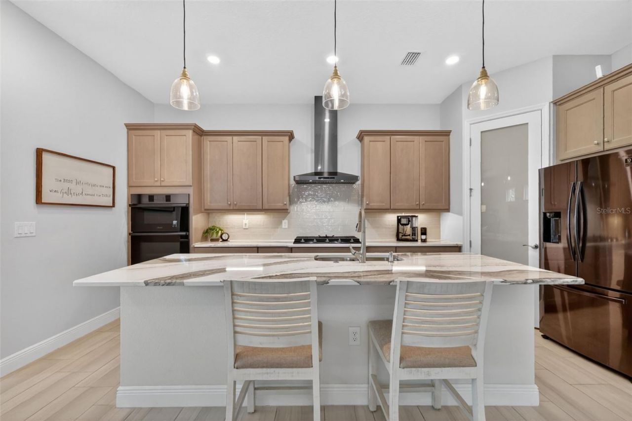 8228 Bridgeport Bay Circle , Mount Dora, FL 32757