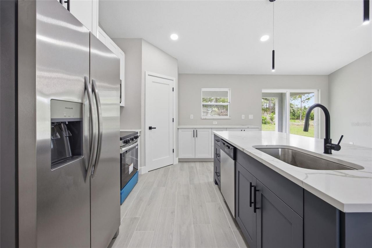 3086 W Hampshire Boulevard, Citrus Springs, FL 34433 Photo