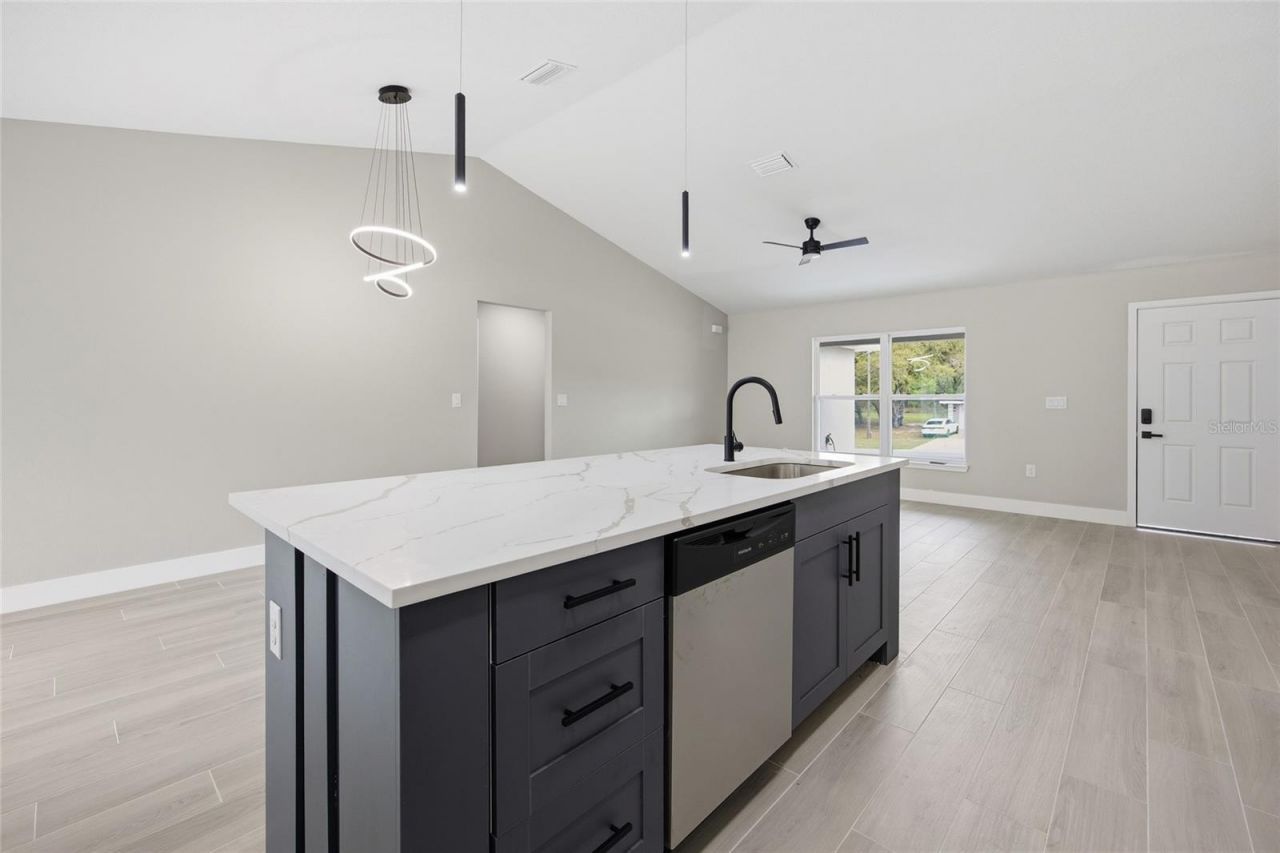 3086 W Hampshire Boulevard, Citrus Springs, FL 34433 Photo