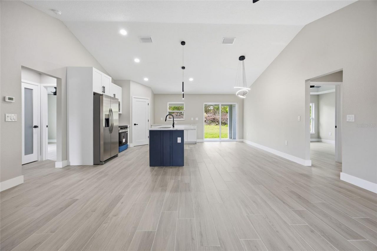 3086 W Hampshire Boulevard, Citrus Springs, FL 34433 Photo