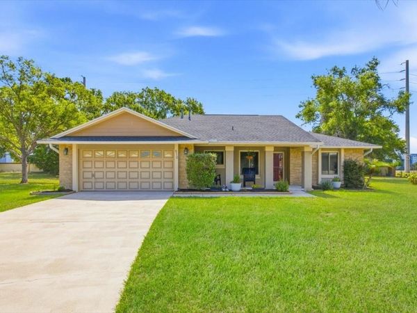 910 AMY RIDGE COURT, KISSIMMEE, FL 34747