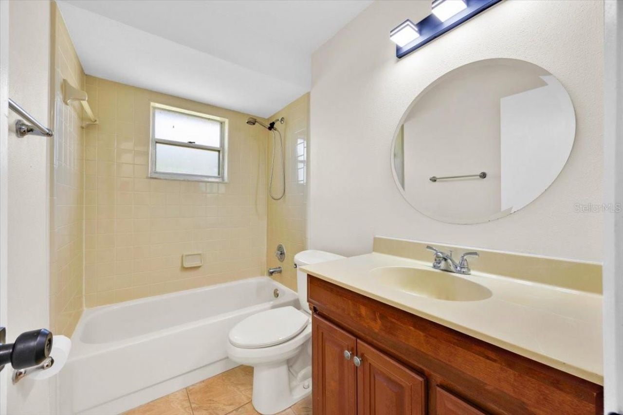 910 Amy Ridge Court, Kissimmee, FL 34747 Photo