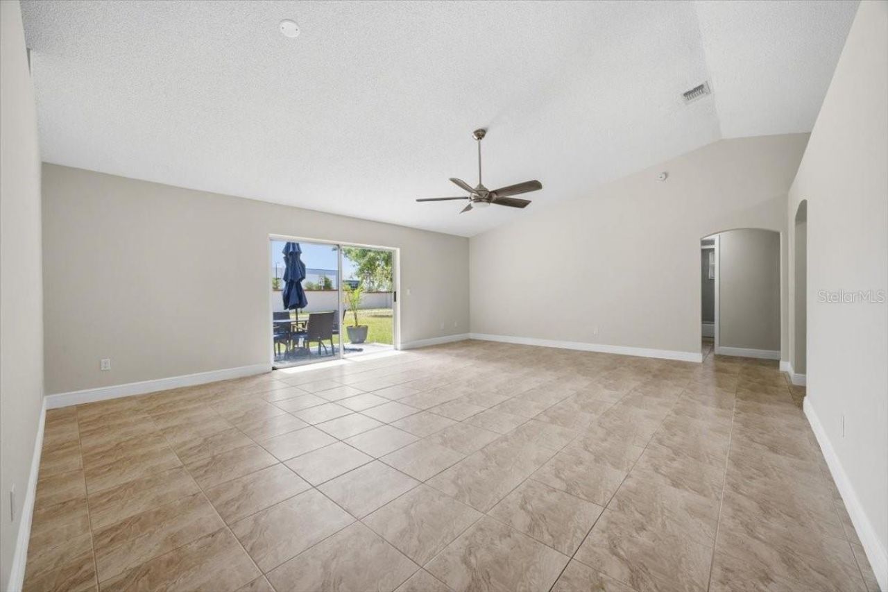 910 Amy Ridge Court, Kissimmee, FL 34747 Photo