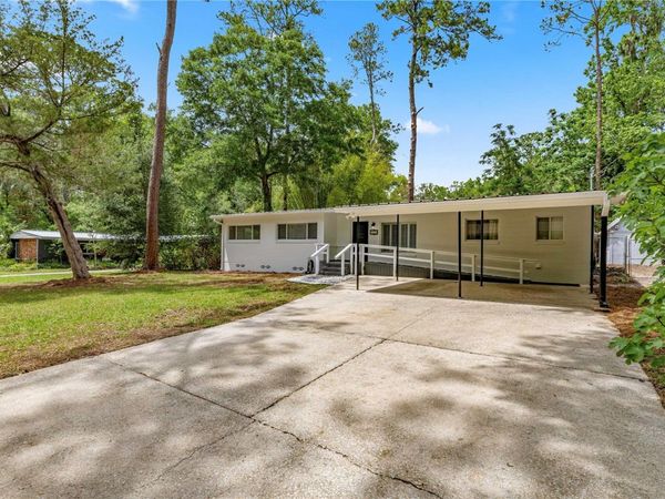 2620 NW 11TH AVENUE, GAINESVILLE, FL 32605