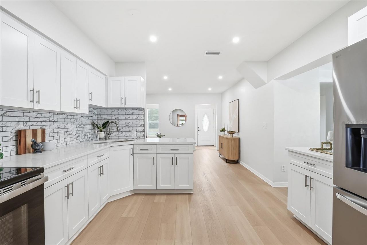 2164 Riviera Drive, Clearwater, FL 33763 Photo