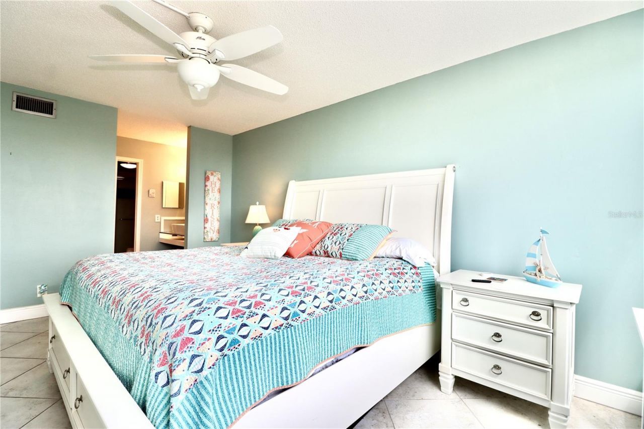 6219 Palma Del Mar Boulevard S, Unit 504, Saint Petersburg, FL 33715 Photo