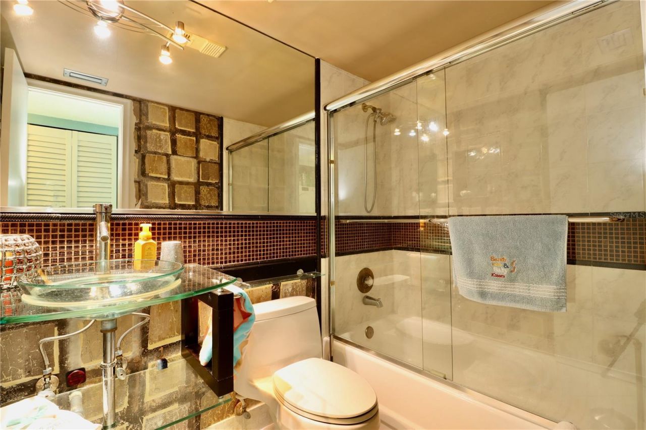 6219 Palma Del Mar Boulevard S, Unit 504, Saint Petersburg, FL 33715 Photo