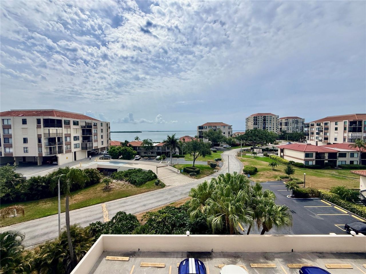 6219 Palma Del Mar Boulevard S, Unit 504, Saint Petersburg, FL 33715 Photo