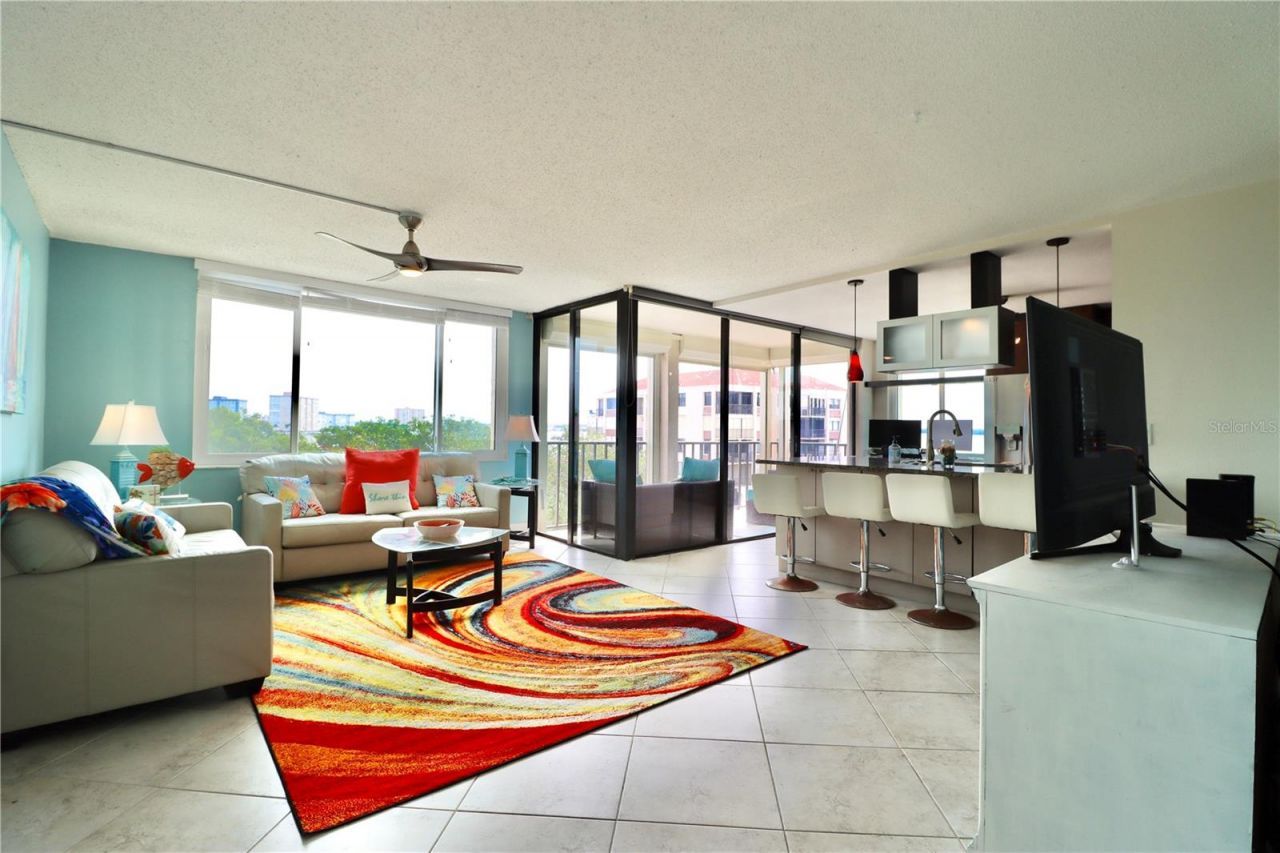 6219 Palma Del Mar Boulevard S, Unit 504, Saint Petersburg, FL 33715 Photo
