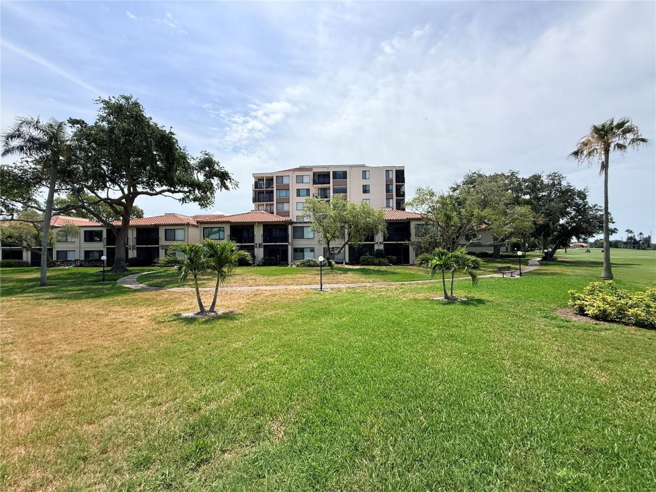 6219 Palma Del Mar Boulevard S, Unit 504, Saint Petersburg, FL 33715 Photo