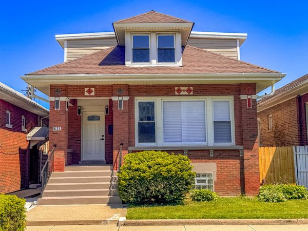 8135 S Bishop Street , Chicago, IL 60620