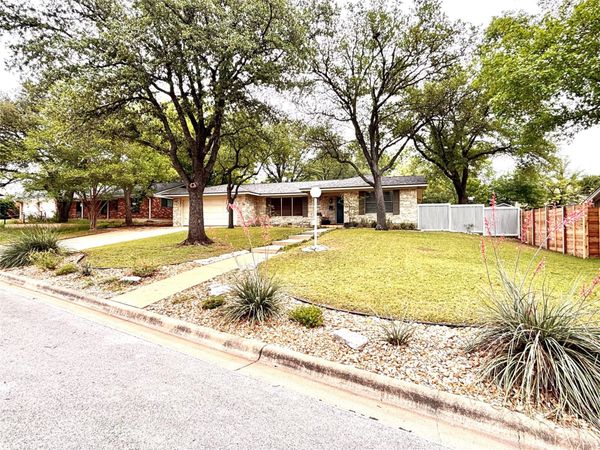 7505 Greenhaven DR , Austin, TX 78757