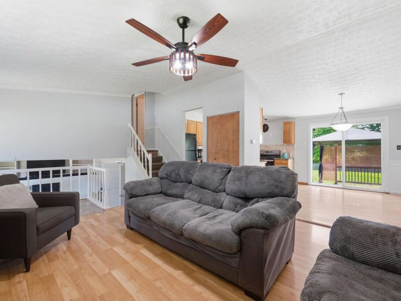 1274 Glenview Street, Reynoldsburg, OH 43068 Photo 4