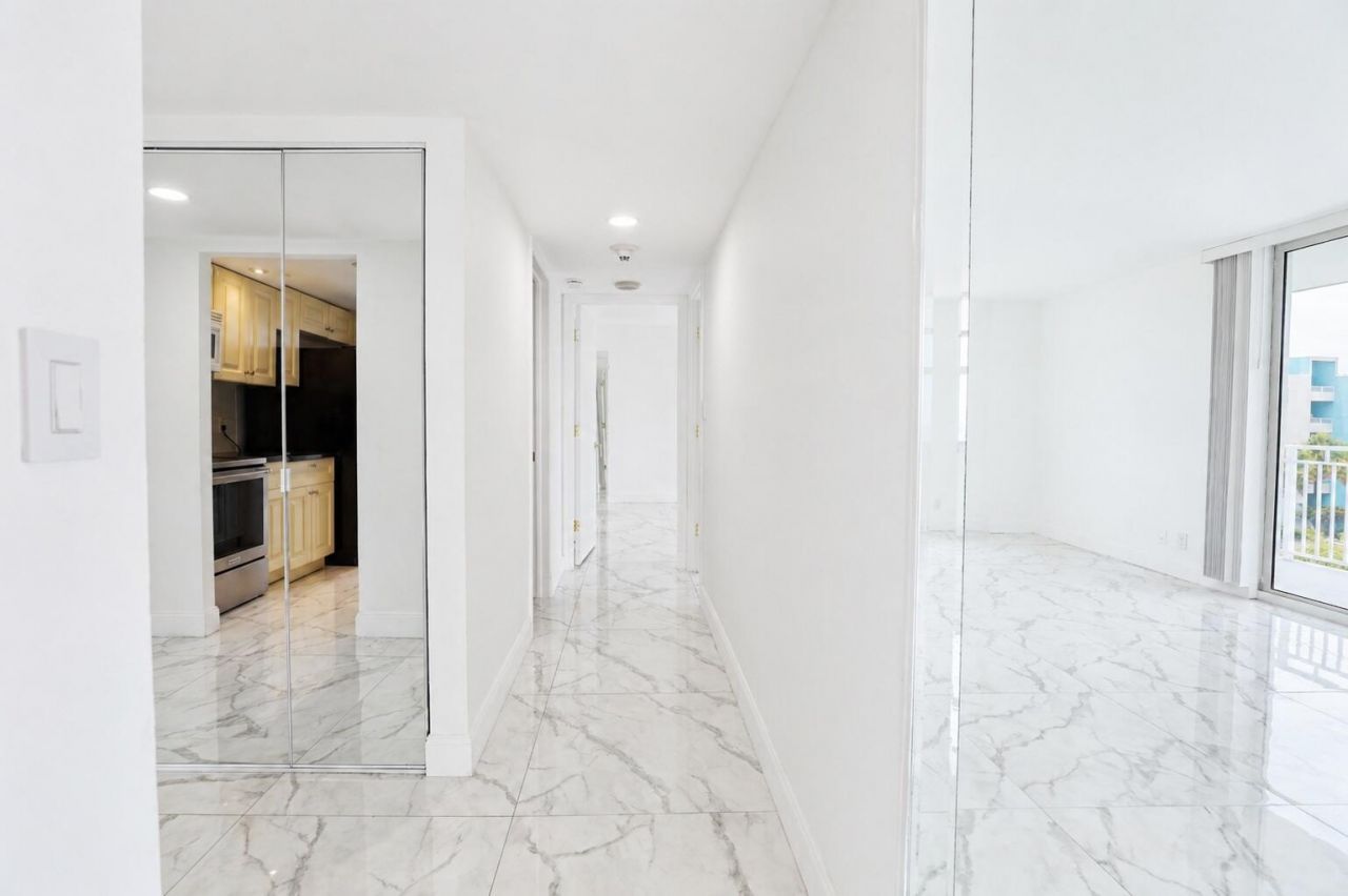 101 Briny Avenue, Unit 401, Pompano Beach, FL 33062 Photo