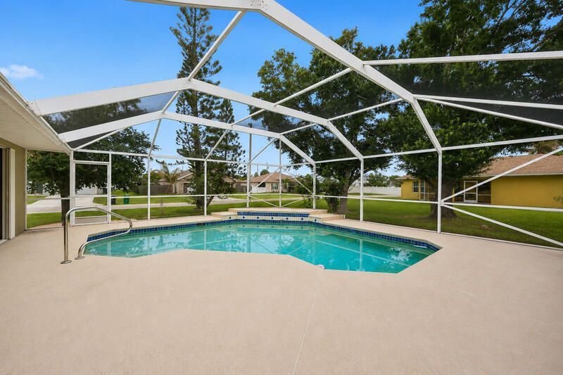 1593 SW Medley Lane, Port Saint Lucie, FL 34953 Photo