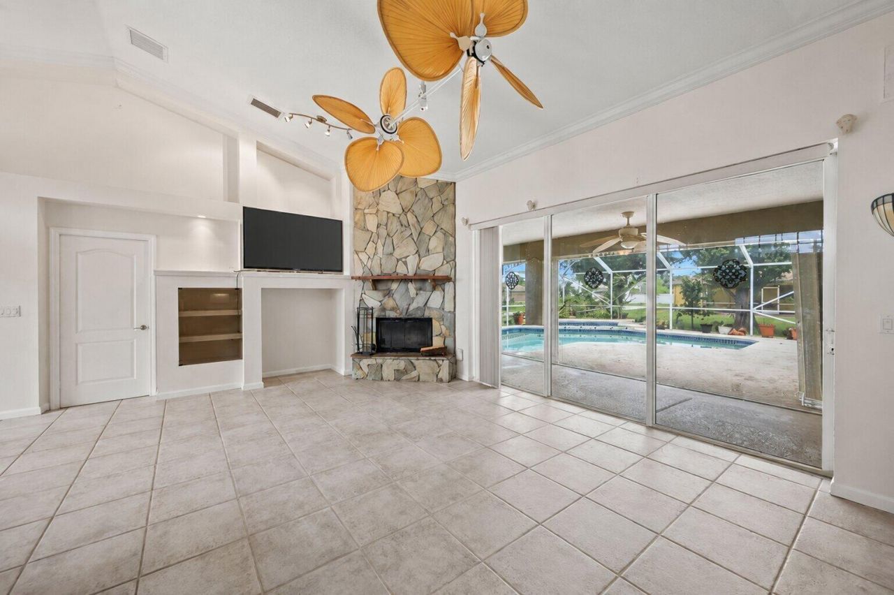 1593 SW Medley Lane, Port Saint Lucie, FL 34953 Photo