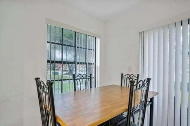 9231 W Sunrise Boulevard, Plantation, FL 33322 Photo