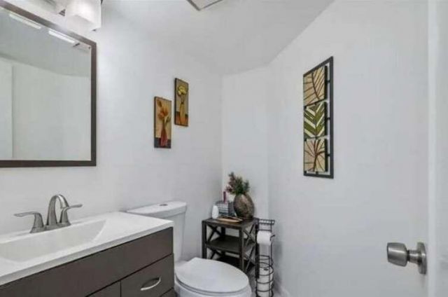 9231 W Sunrise Boulevard, Plantation, FL 33322 Photo