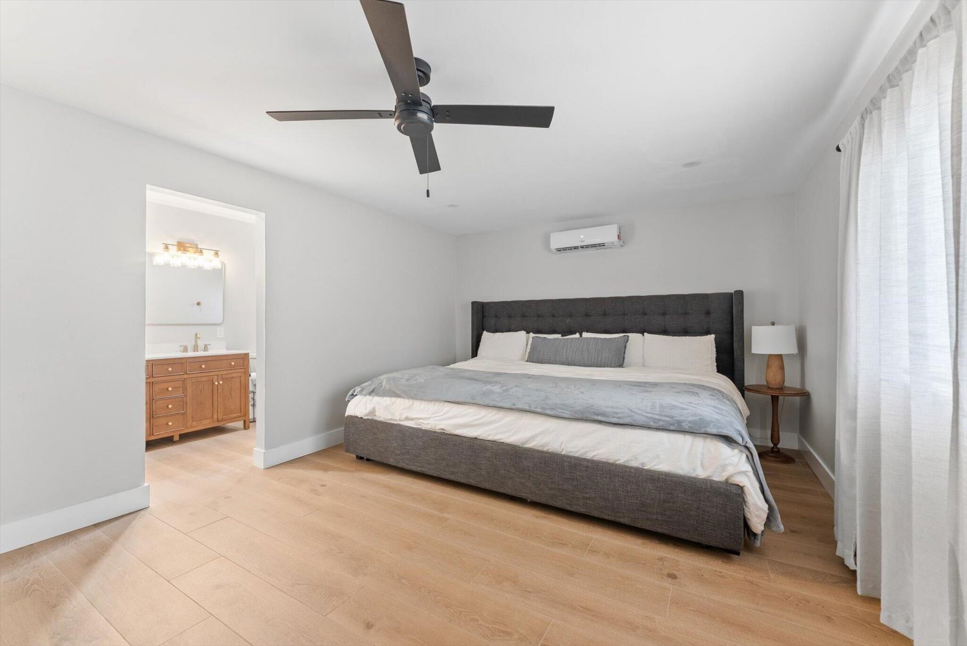 11510 NW 31st Place, Sunrise, FL 33323 Photo
