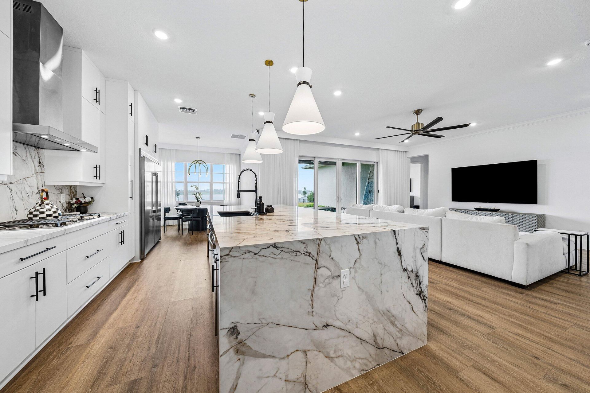 655 Hookline Circle, The Acreage, FL 33470 Photo