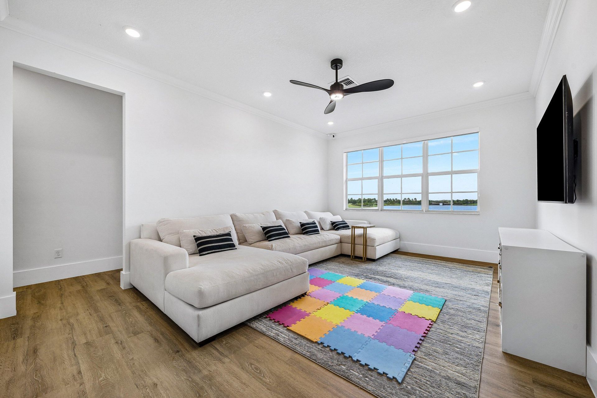 655 Hookline Circle, The Acreage, FL 33470 Photo