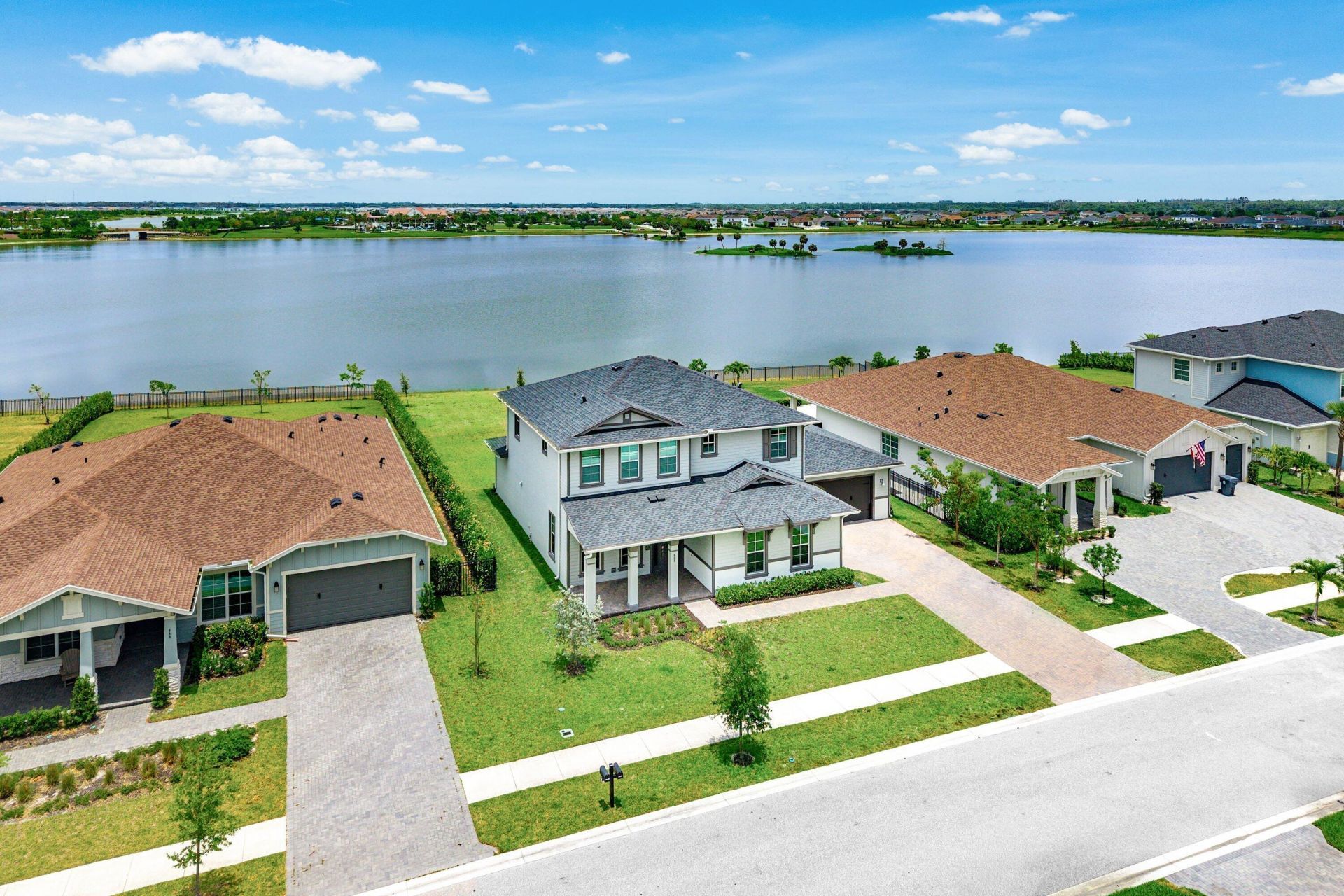 655 Hookline Circle, The Acreage, FL 33470 Photo