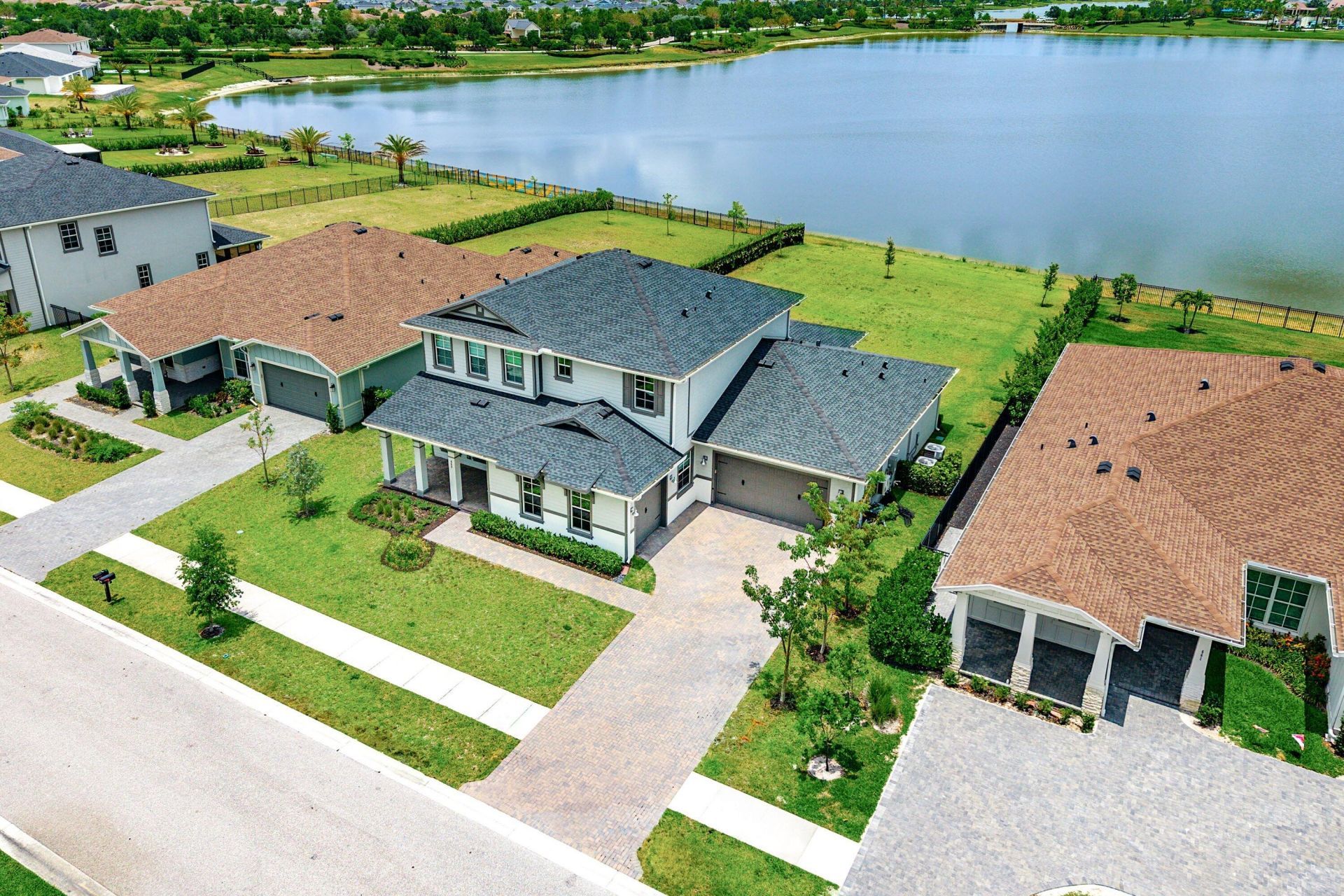 655 Hookline Circle, The Acreage, FL 33470 Photo