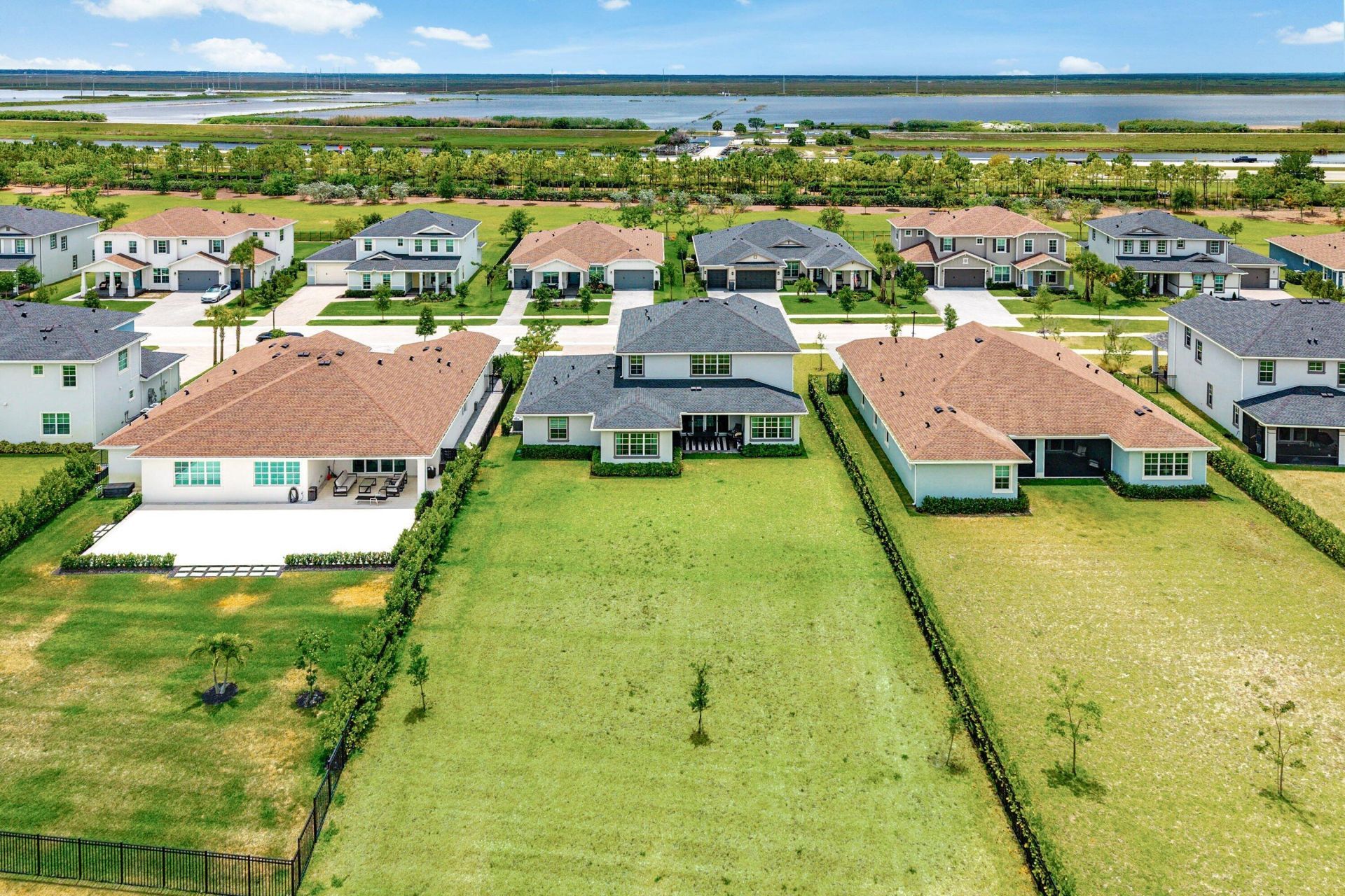655 Hookline Circle, The Acreage, FL 33470 Photo