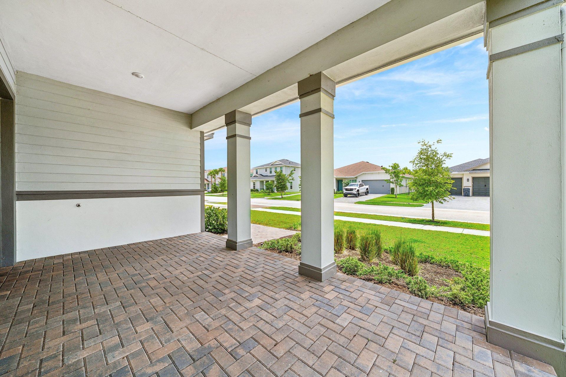 655 Hookline Circle, The Acreage, FL 33470 Photo