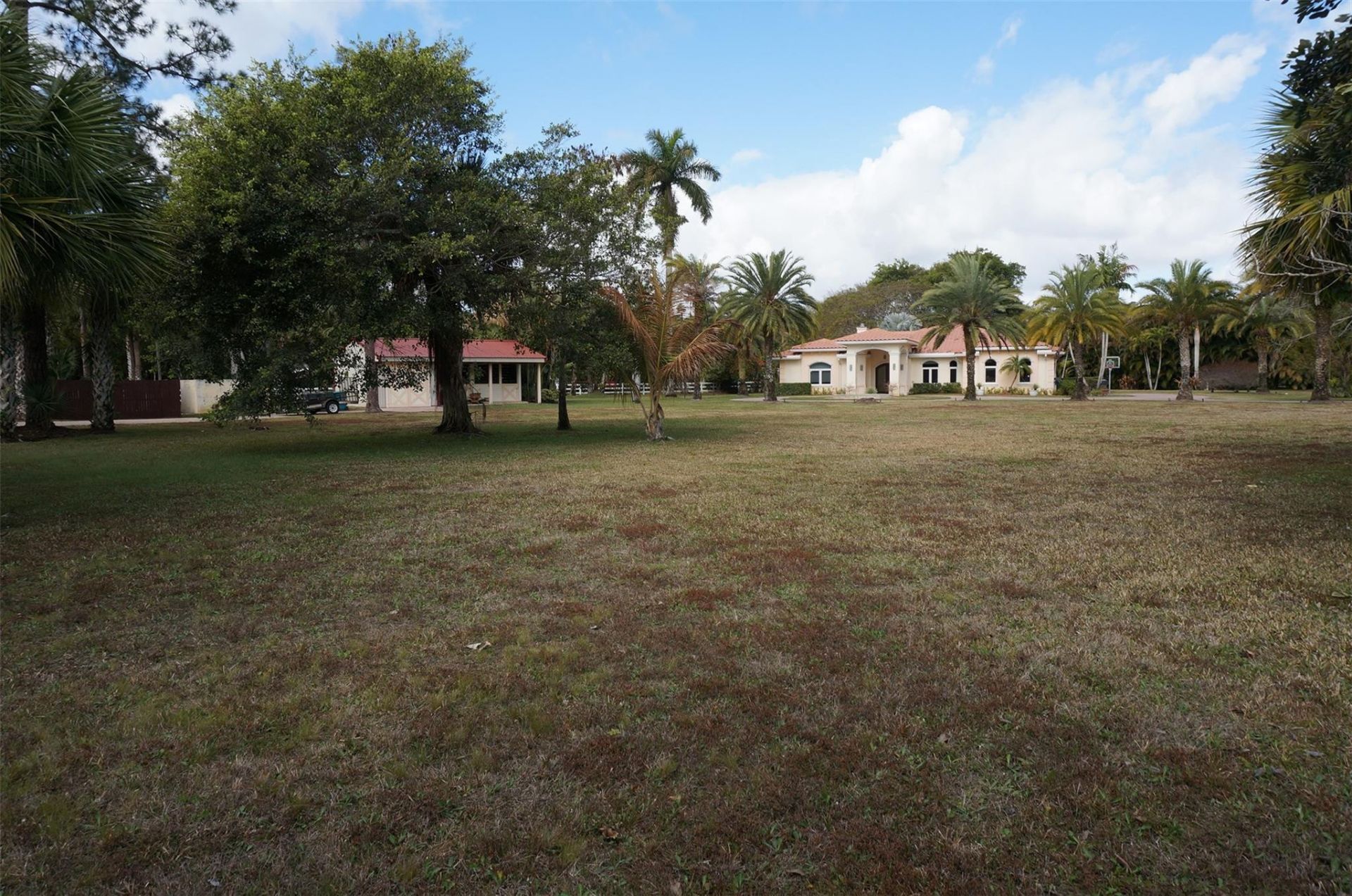 650 E Rambling Drive, Wellington, FL 33414 Photo