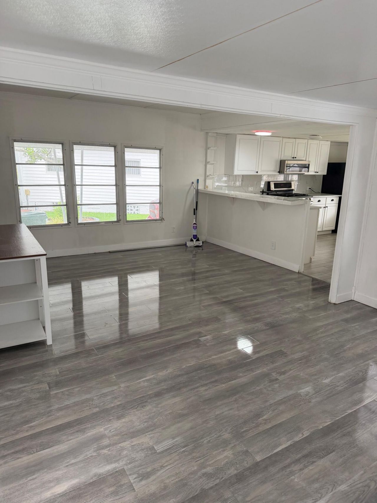 8570 SW 21st Street, Davie, FL 33324 Photo