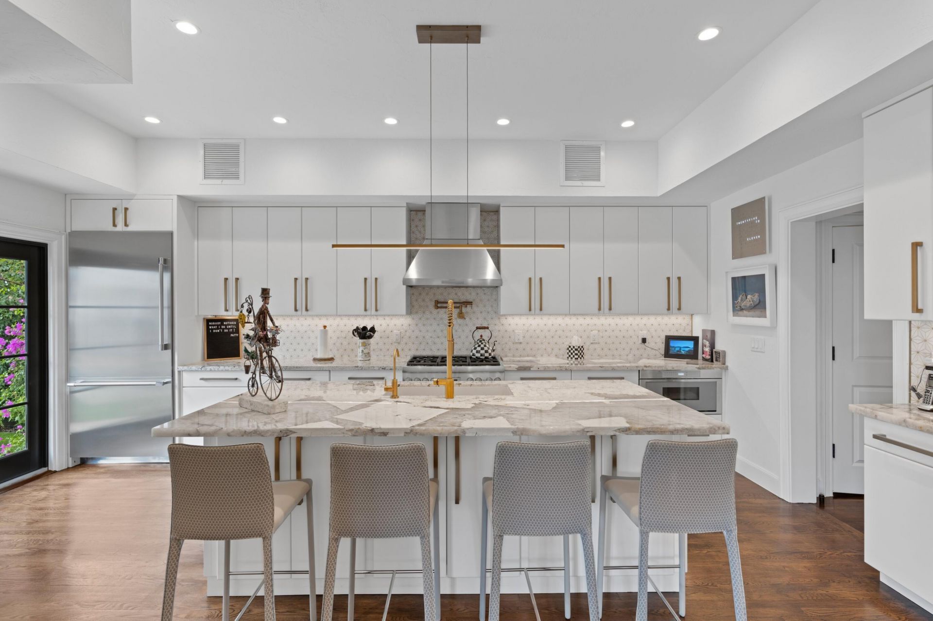 112 Roosevelt Place, West Palm Beach, FL 33405 Photo