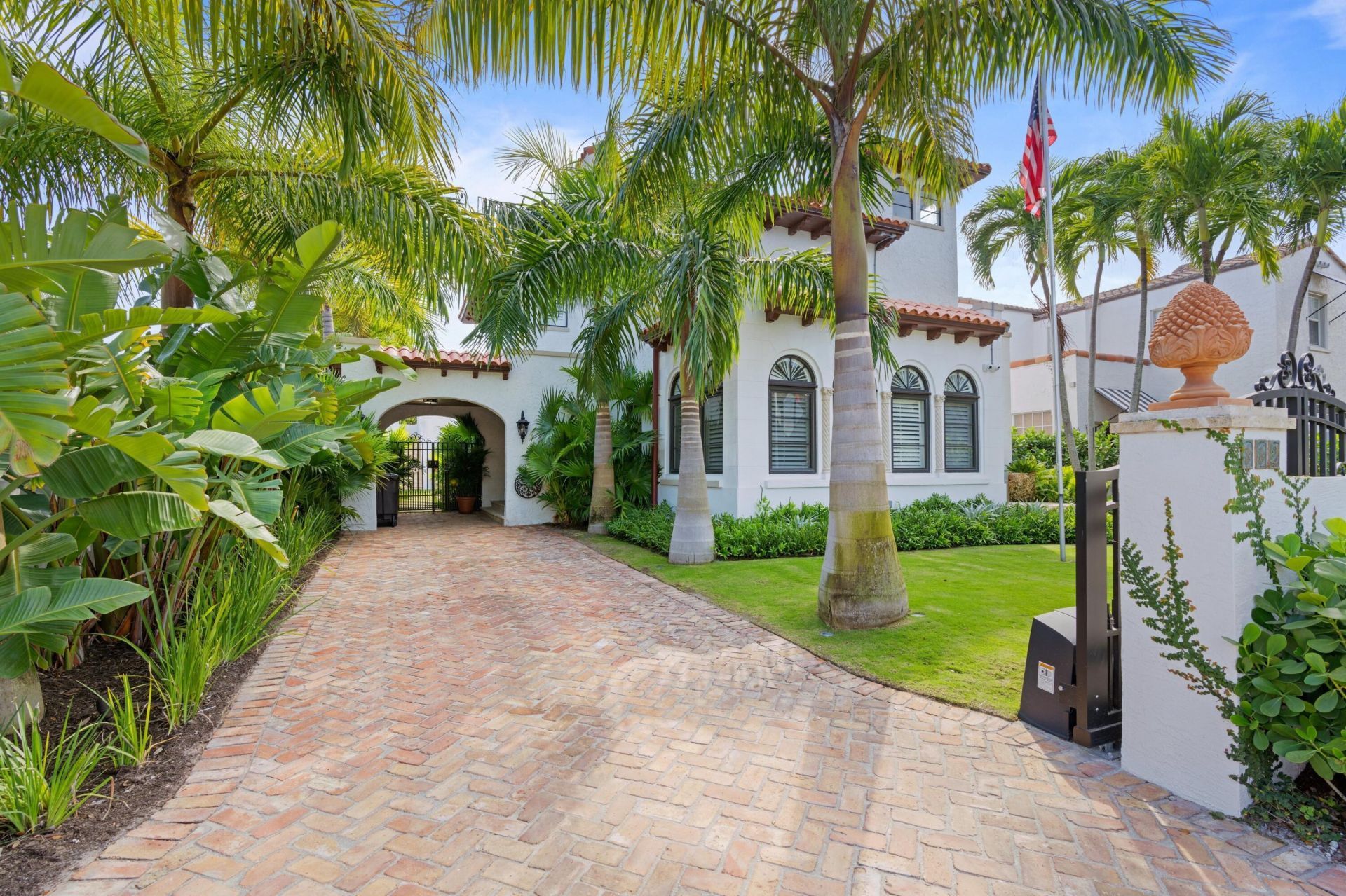 112 Roosevelt Place, West Palm Beach, FL 33405 Photo
